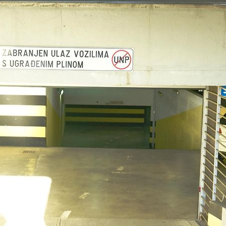 Bura2 , With Private Parking In The Garage Διαμέρισμα Σπλιτ Εξωτερικό φωτογραφία