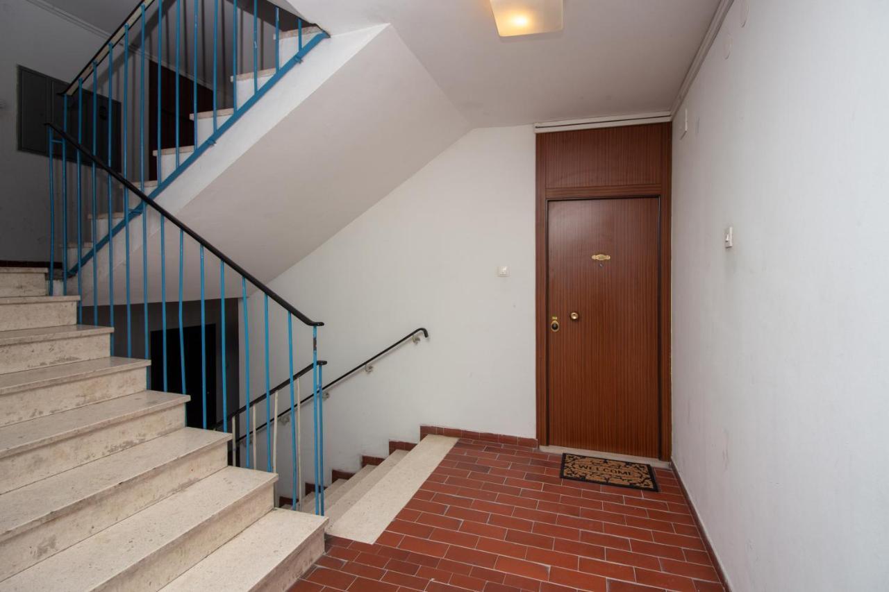 Bura2 , With Private Parking In The Garage Διαμέρισμα Σπλιτ Εξωτερικό φωτογραφία